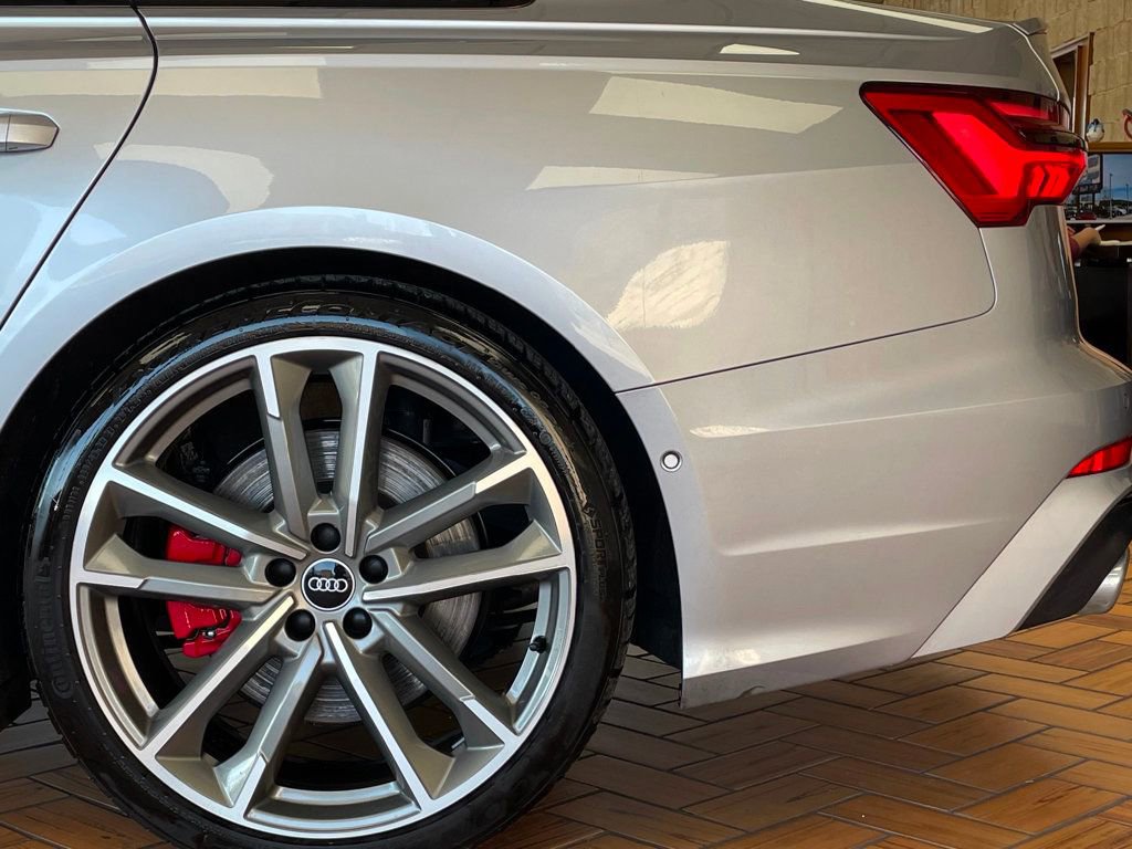 Used 2021 Audi S6 Premium Plus w/ S Sport Package image 6