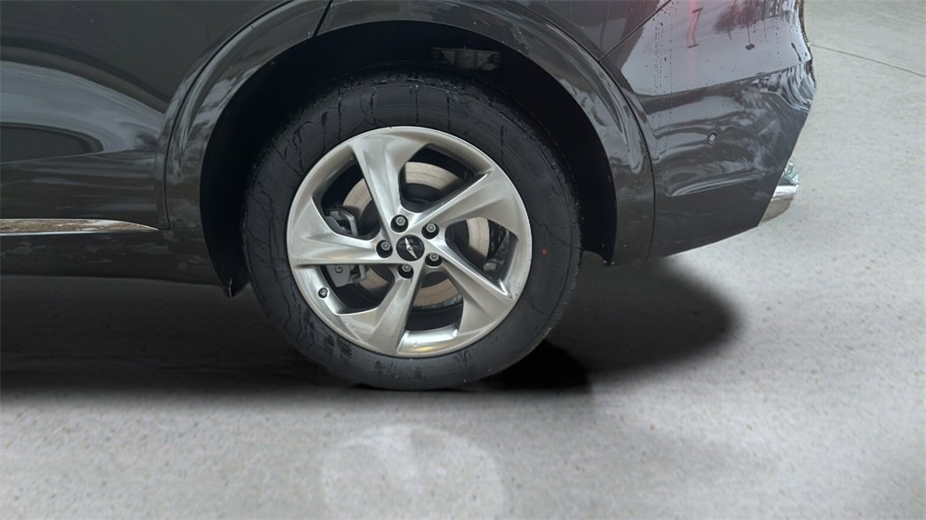 New 2026 Genesis GV70 2.5T Advanced image 25