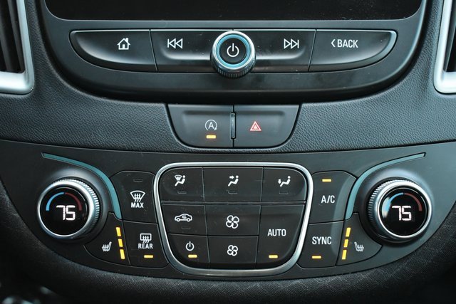 Used 2024 Chevrolet Malibu LT image 26