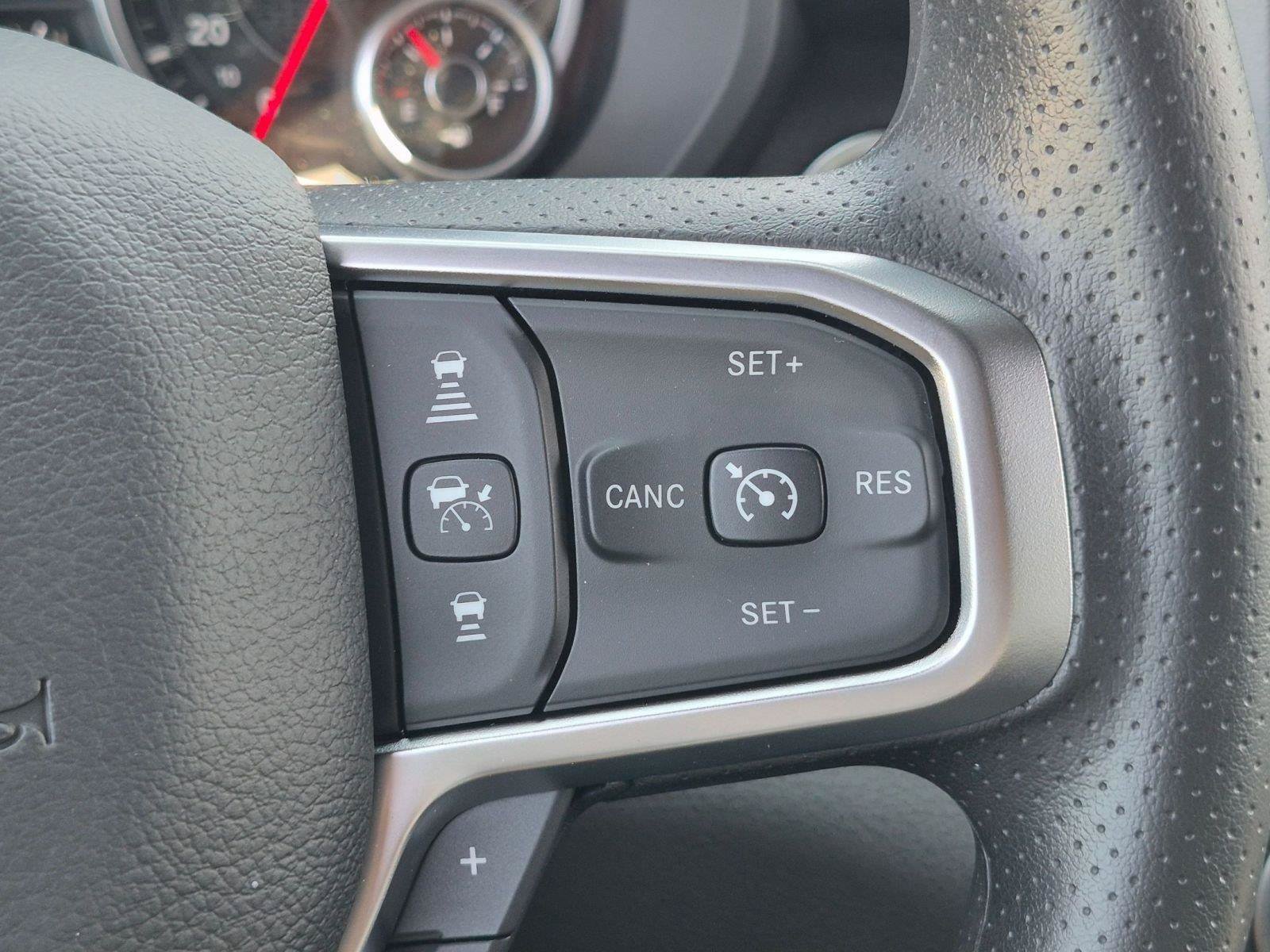 New 2026 RAM 1500 Express AWD/4WD image 26