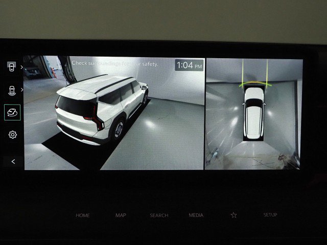 Used 2024 Kia EV9 Land image 34