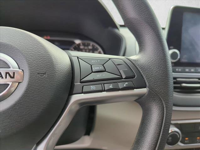 Used 2021 Nissan Altima 2.5 SV FWD image 14