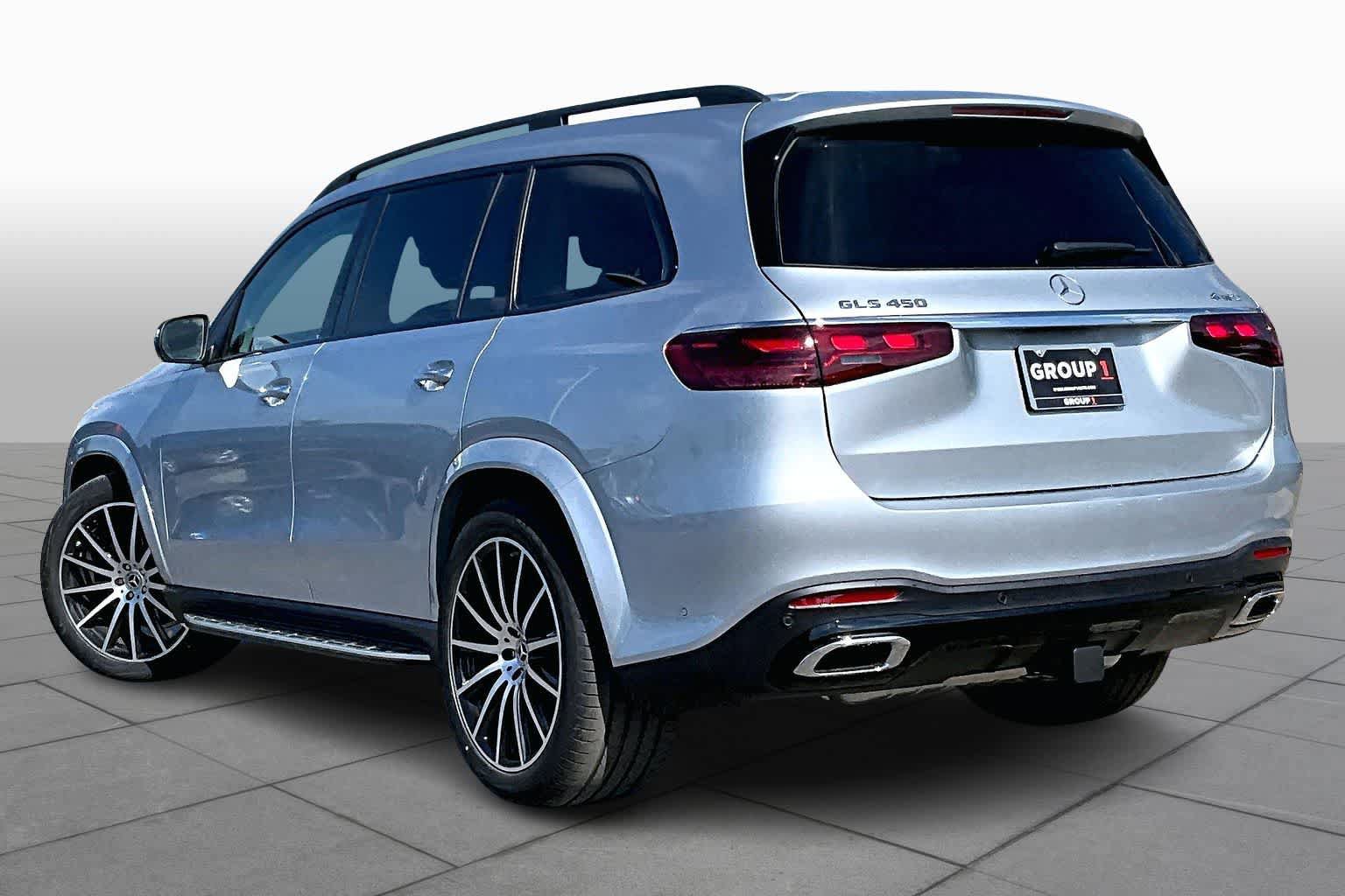 New 2026 Mercedes-Benz GLS 450 4MATIC image 4