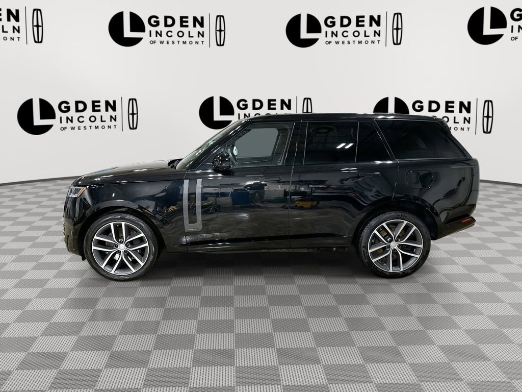 Used 2025 Land Rover Range Rover Autobiography image 5