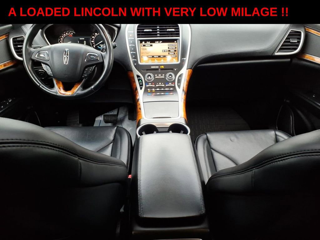 Used 2017 Lincoln MKX Reserve w/ Lincoln MKX Climate Package image 10