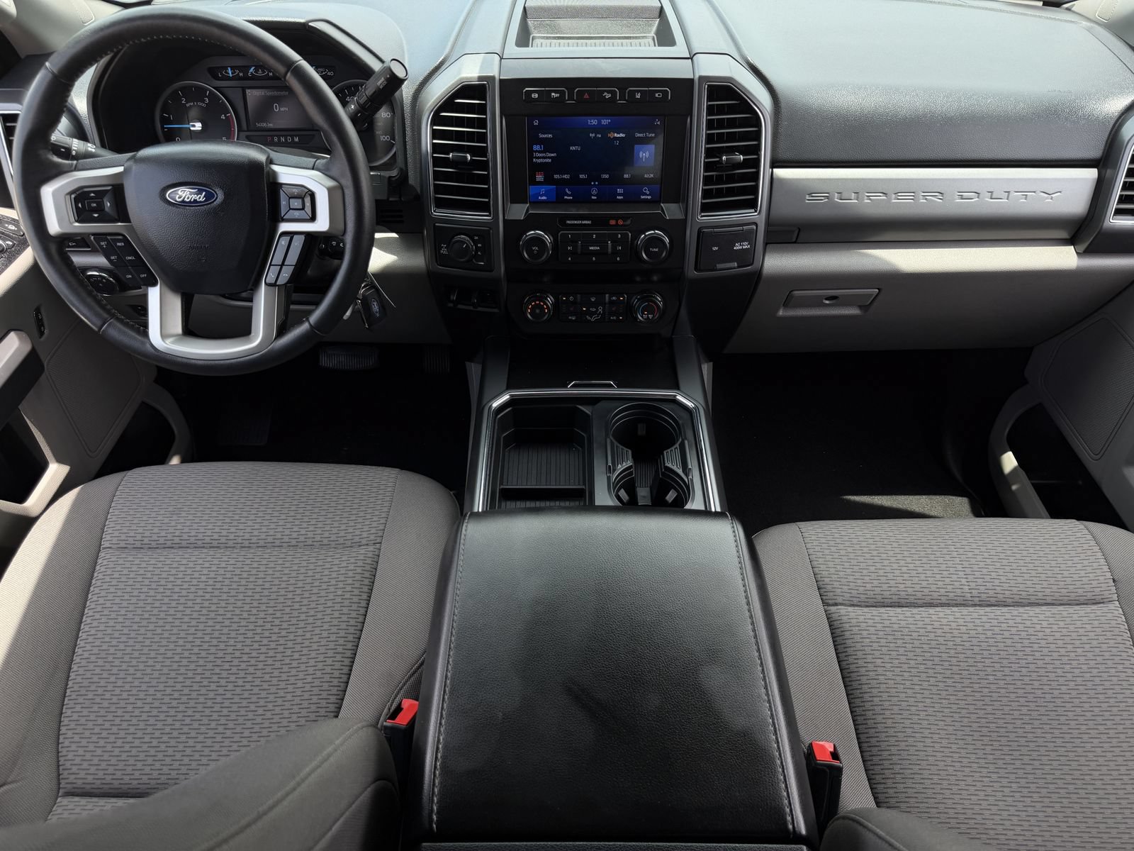 Used 2020 Ford F250 XLT w/ XLT Premium Package AWD/4WD image 12
