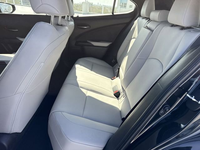 Certified 2022 Lexus UX 200 200 w/ Accessory Package (Z1) image 23