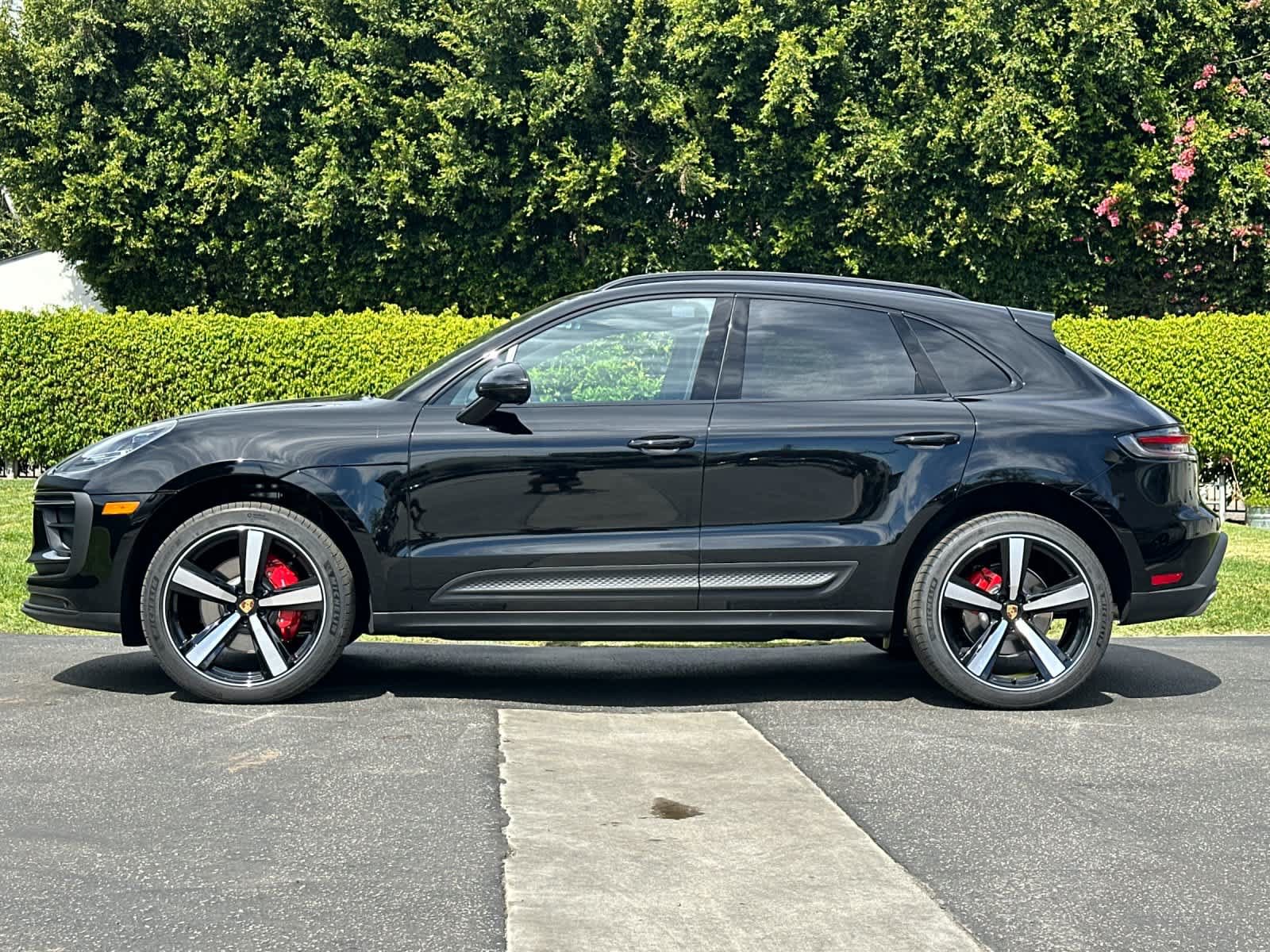 New 2026 Porsche Macan S AWD/4WD image 2