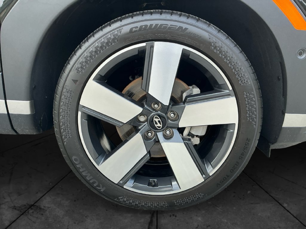 Used 2026 Hyundai Santa Fe Limited AWD/4WD image 15