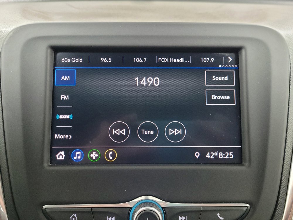 Used 2020 Chevrolet Equinox LT image 25