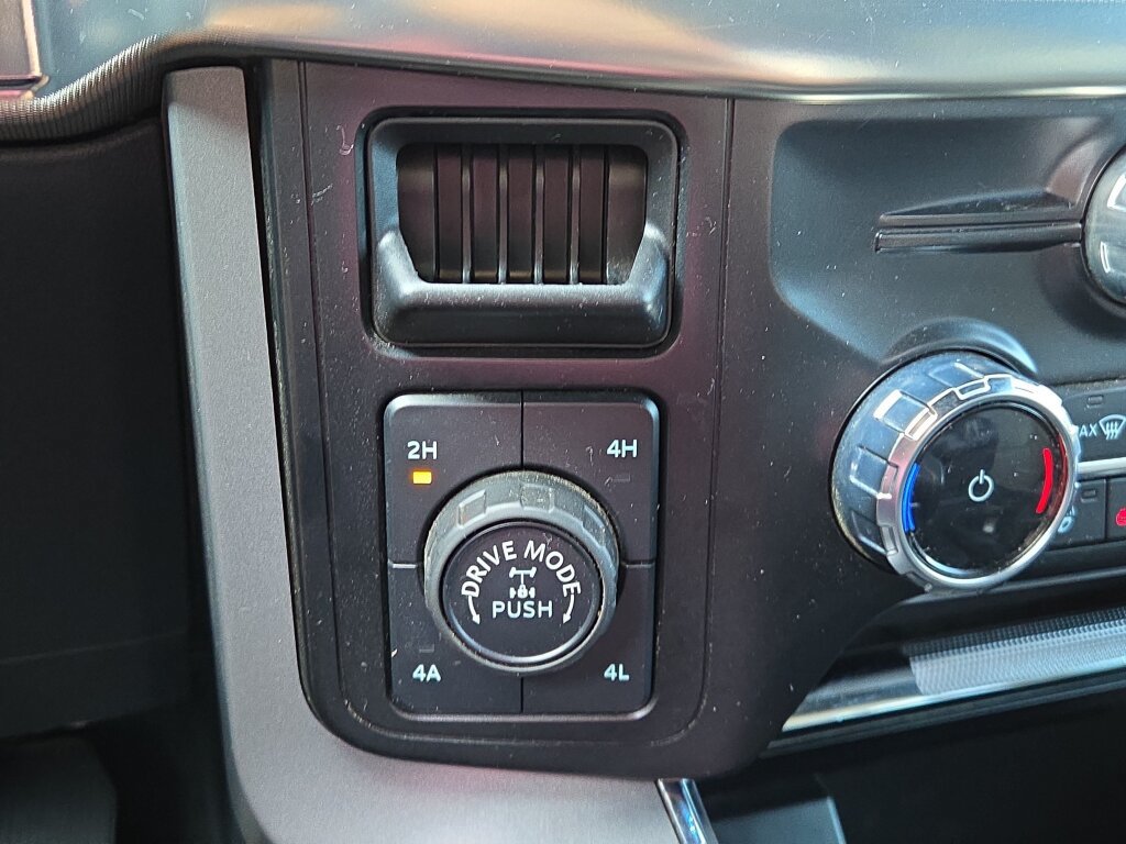 Used 2024 Ford F150 Lariat w/ FX4 Off-Road Package AWD/4WD image 25