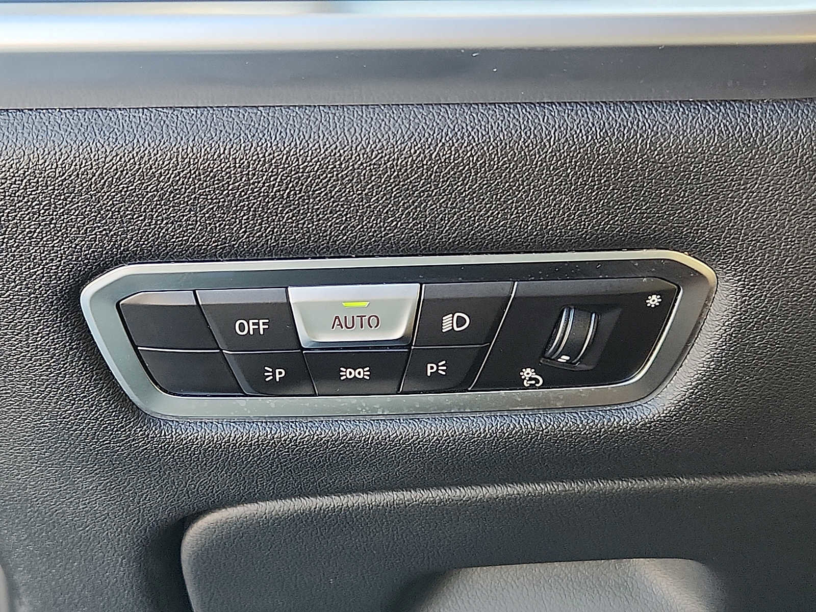 Certified 2023 BMW X7 xDrive40i image 22