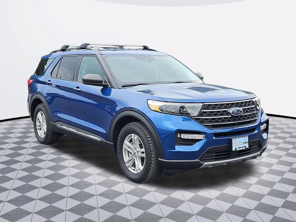 Used 2021 Ford Explorer XLT w/ Equipment Group 202A AWD/4WD image 8