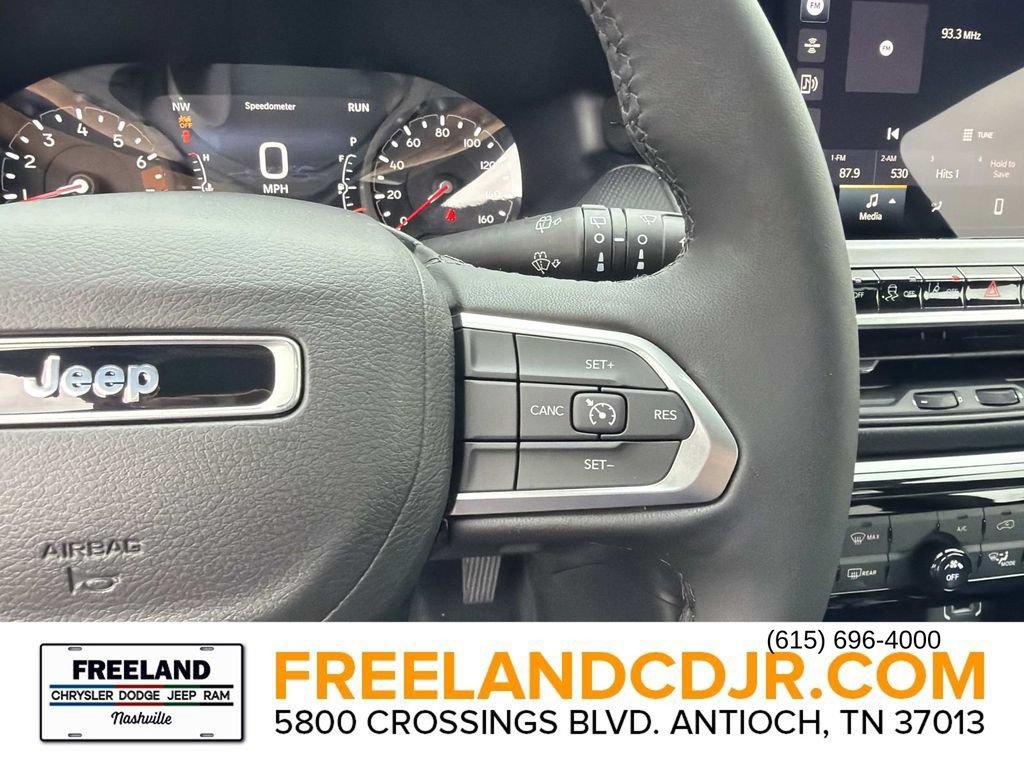 New 2026 Jeep Compass Latitude AWD/4WD image 25