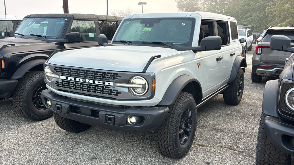 New 2026 Ford Bronco Badlands AWD/4WD image 3