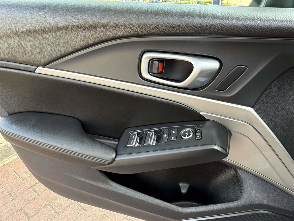 Certified 2024 Acura Integra image 17