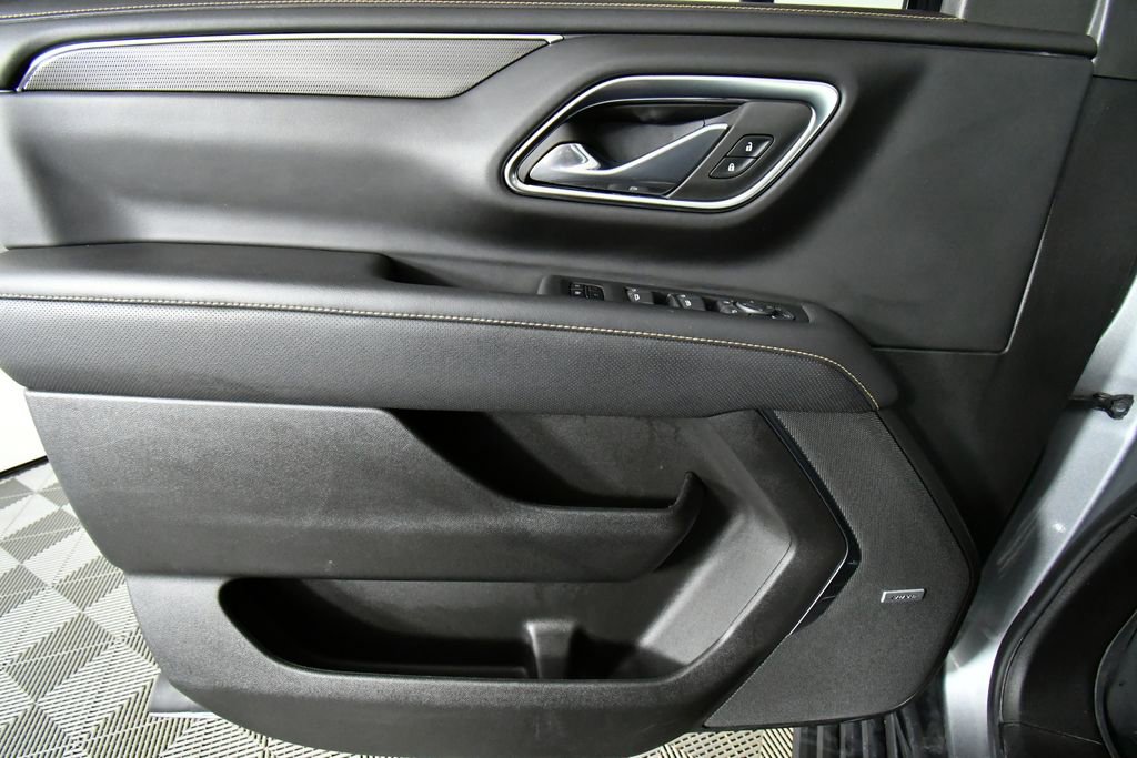 Used 2023 GMC Yukon AT4 w/ AT4 Premium Package image 21