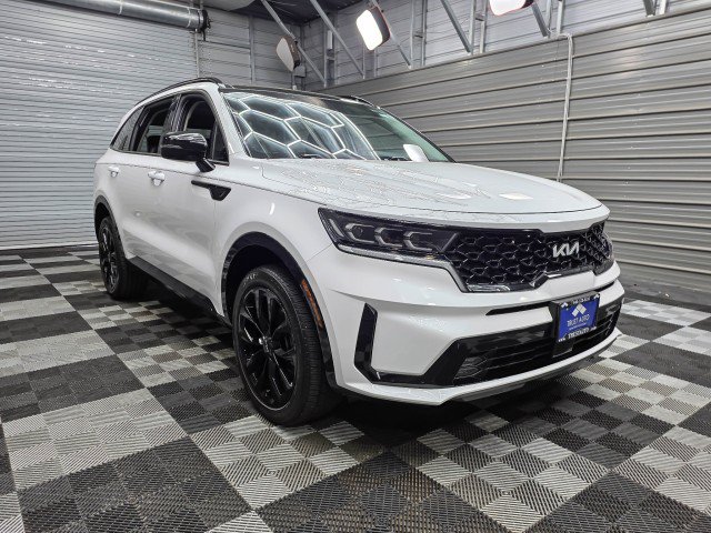 Used 2022 Kia Sorento SX AWD/4WD image 4