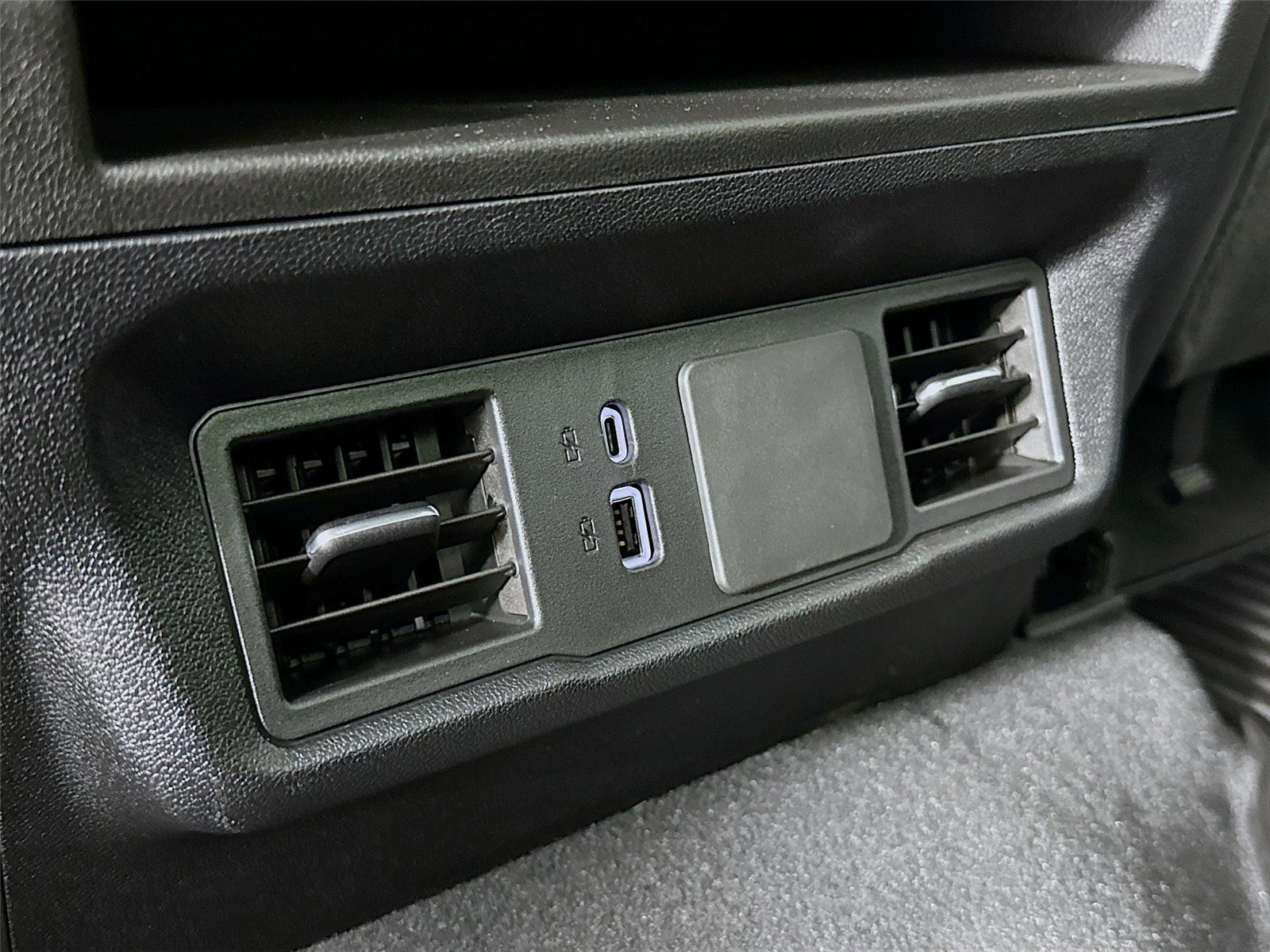 Used 2025 Chevrolet Silverado 2500 Custom w/ Custom Value Package AWD/4WD image 24