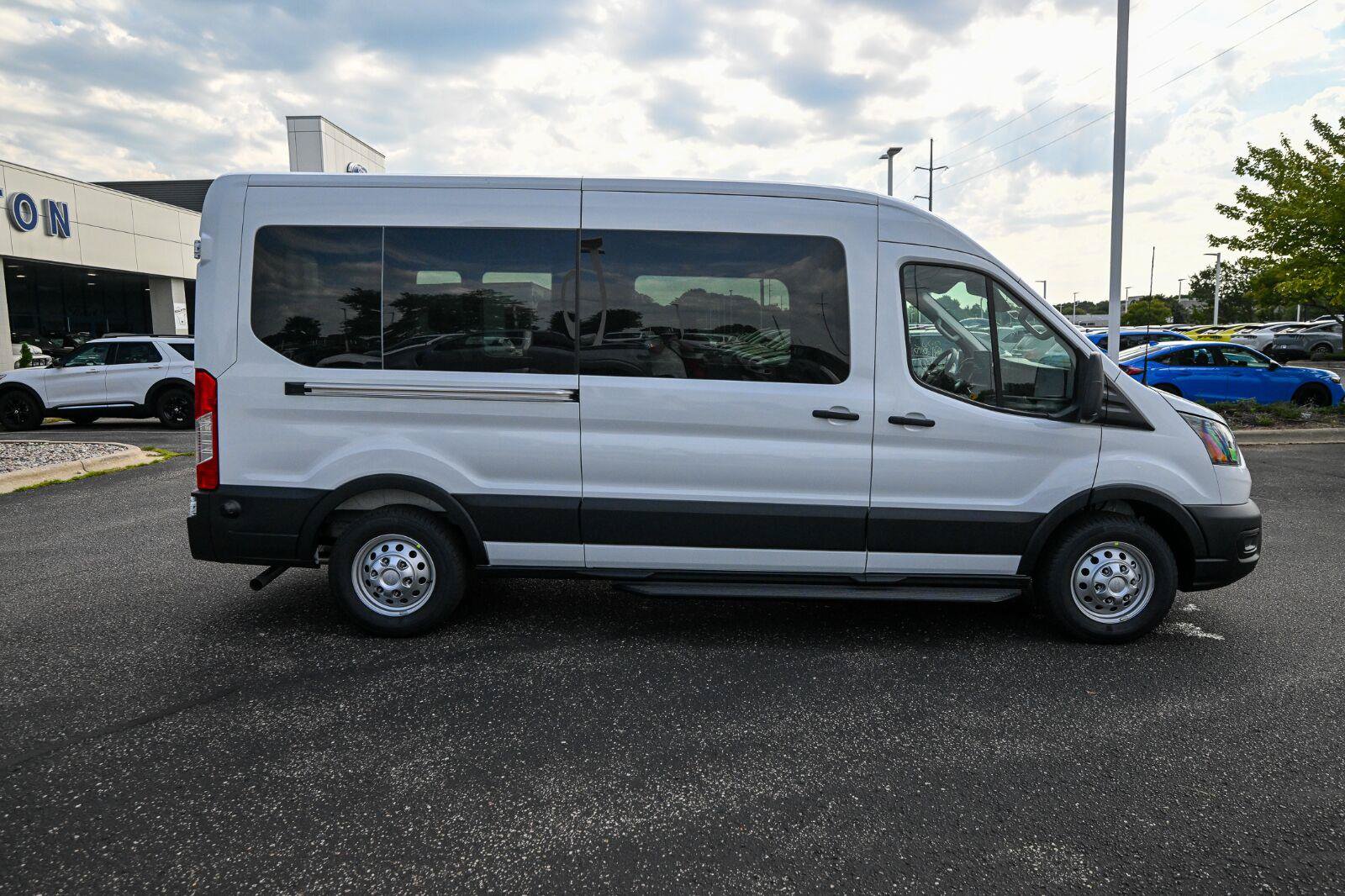 New 2027 Ford Transit 350 XL AWD/4WD image 3