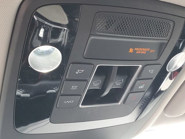 Used 2022 Kia Carnival SX Prestige FWD image 22