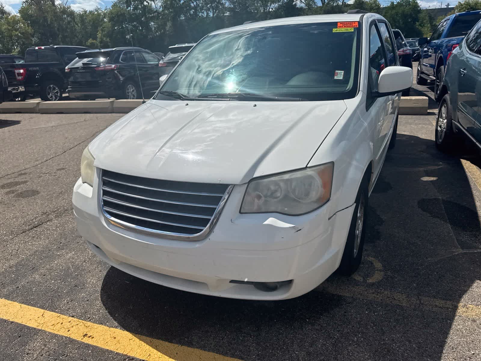 Used 2013 Dodge Grand Caravan SXT FWD image 27