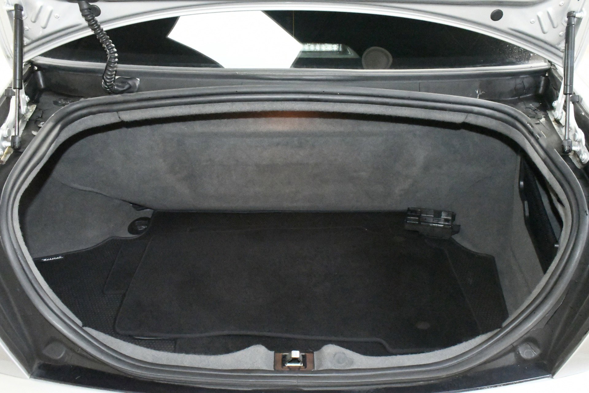 Used 2008 Maserati Quattroporte image 95