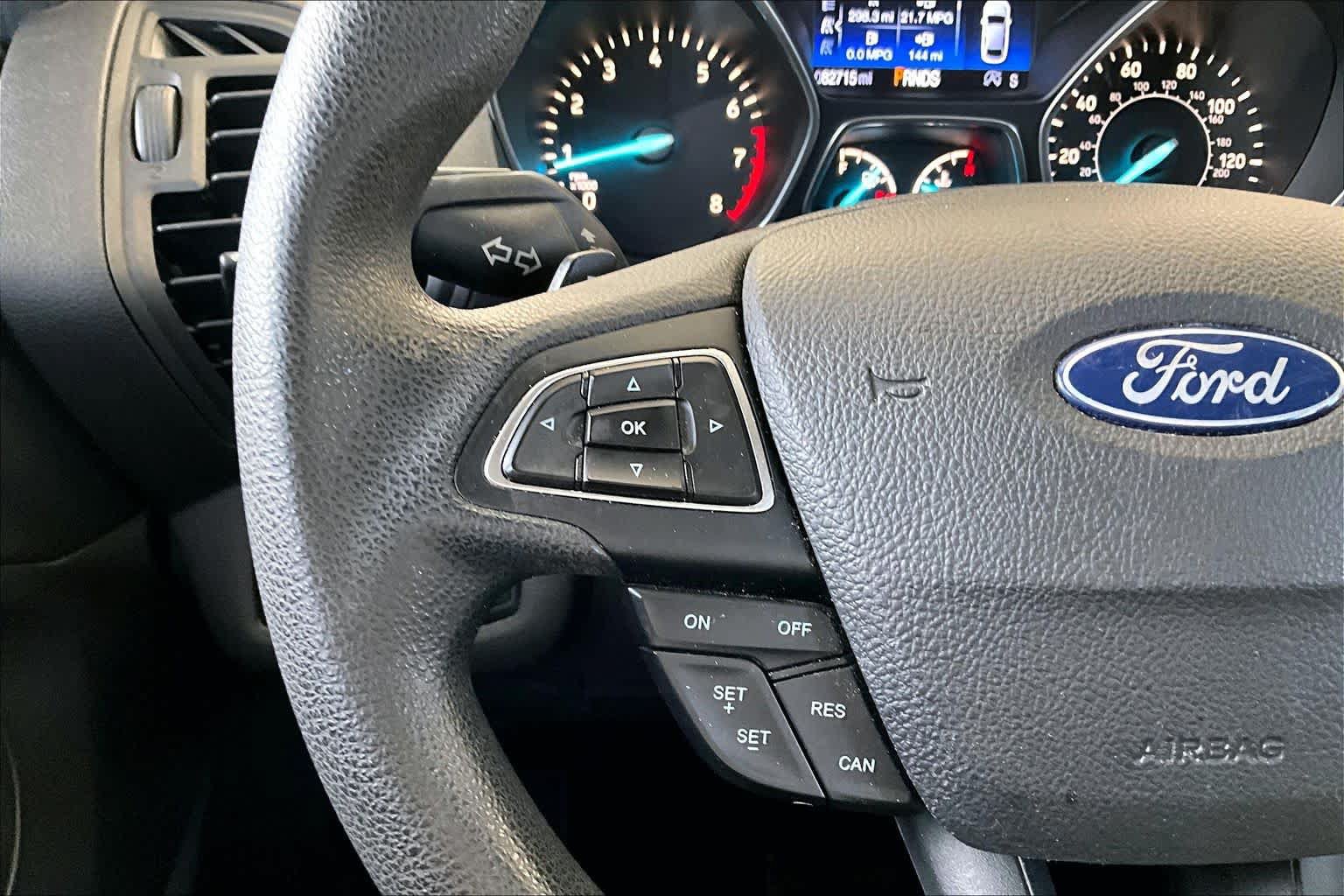 Used 2017 Ford Escape SE w/ Equipment Group 201A FWD image 23
