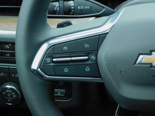 New 2026 Chevrolet Suburban High Country image 19