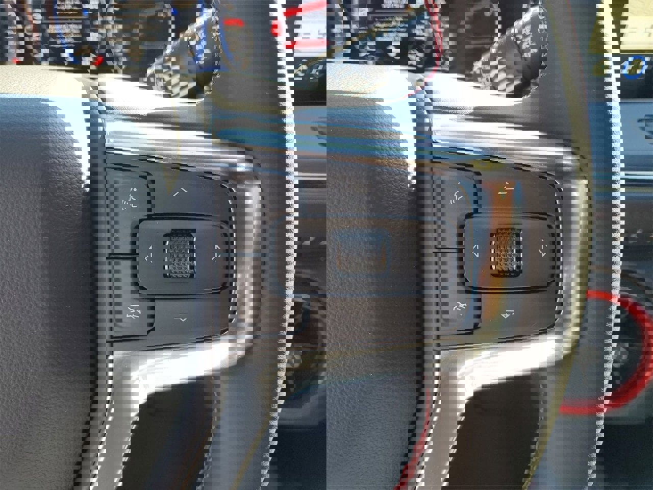 Used 2025 Chevrolet Blazer RS w/ Driver Confidence II Package image 23