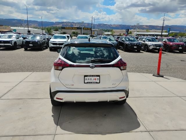 Used 2023 Nissan Kicks SV FWD image 6