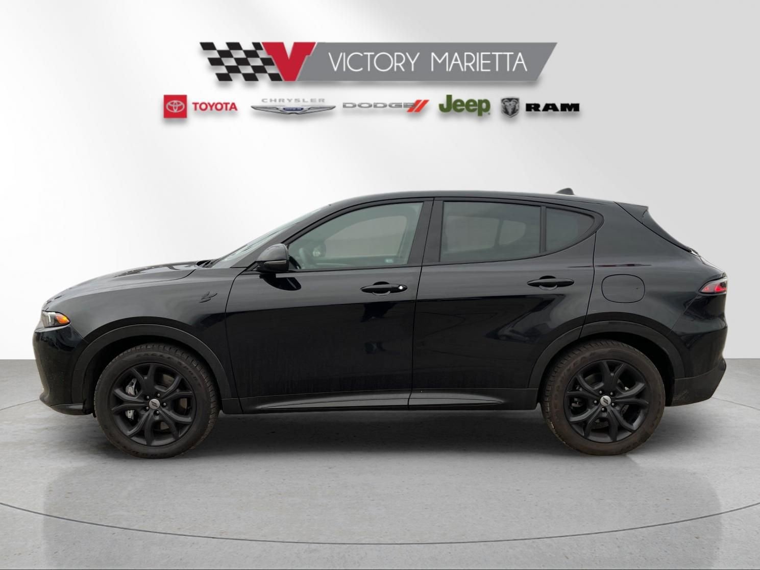 Used 2024 Dodge Hornet R/T Plus w/ R/T Blacktop Package image 2