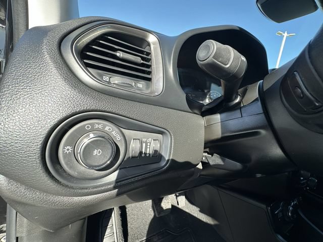 Used 2020 Jeep Renegade Limited AWD/4WD image 26