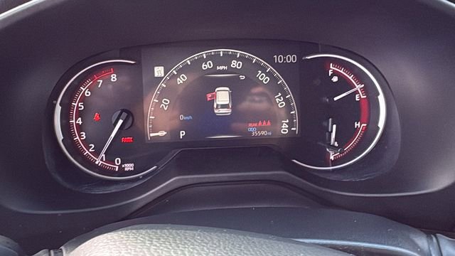 Used 2023 Toyota RAV4 LE image 11