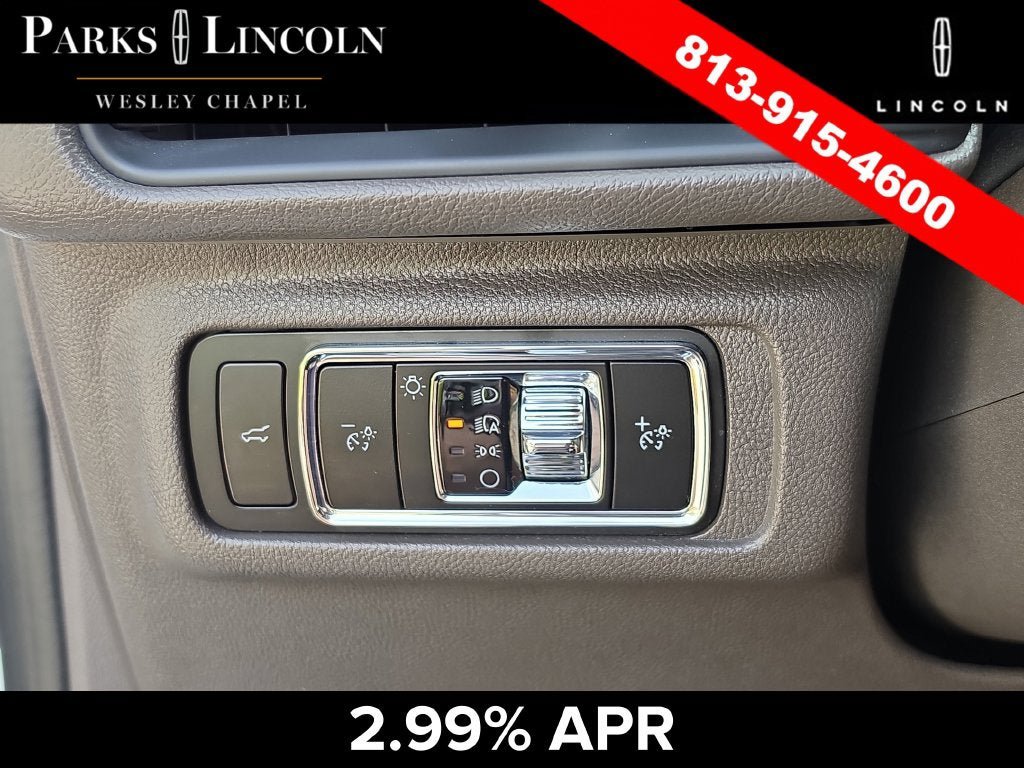 Certified 2023 Lincoln Corsair FWD w/ Equipment Group 102A image 28