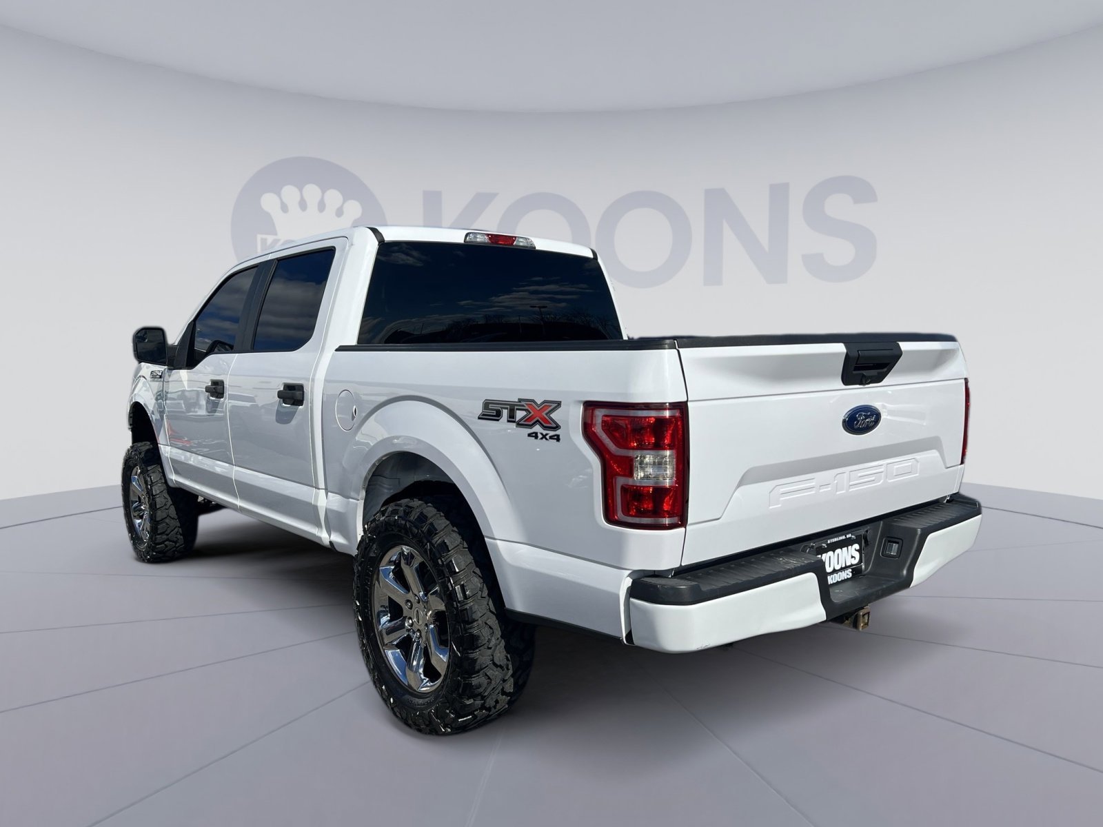 Used 2020 Ford F150 XL w/ Equipment Group 101A Mid image 4