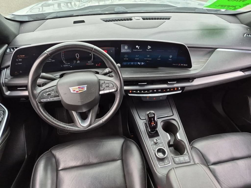 Used 2024 Cadillac XT4 Premium Luxury FWD image 20