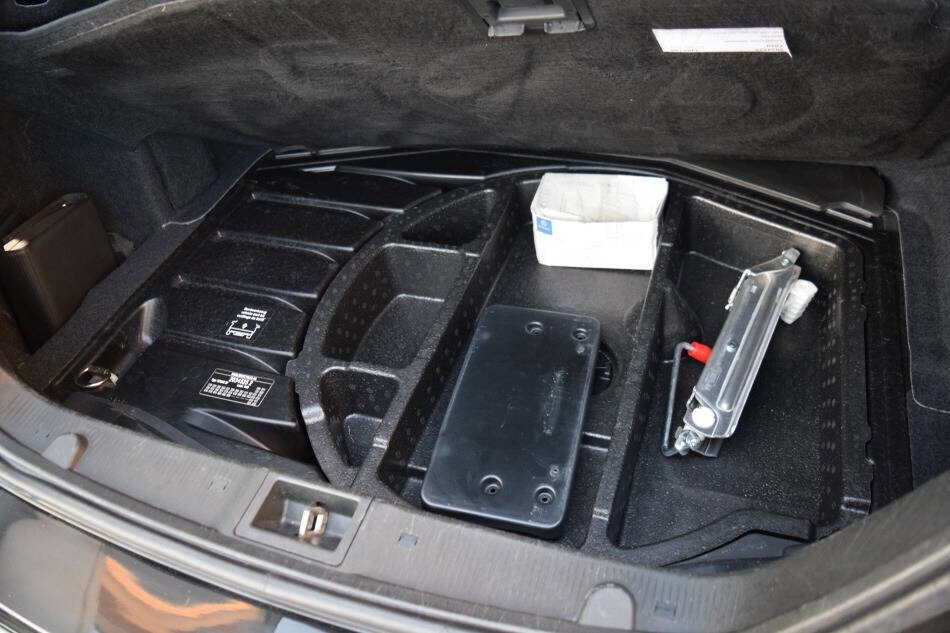 Used 2003 Mercedes-Benz CLK 55 AMG Coupe image 79