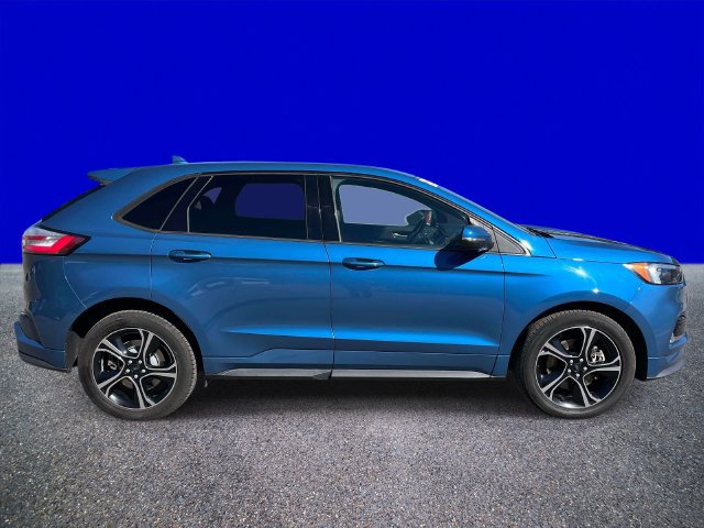 Certified 2019 Ford Edge ST w/ Cold Weather Package AWD/4WD image 2