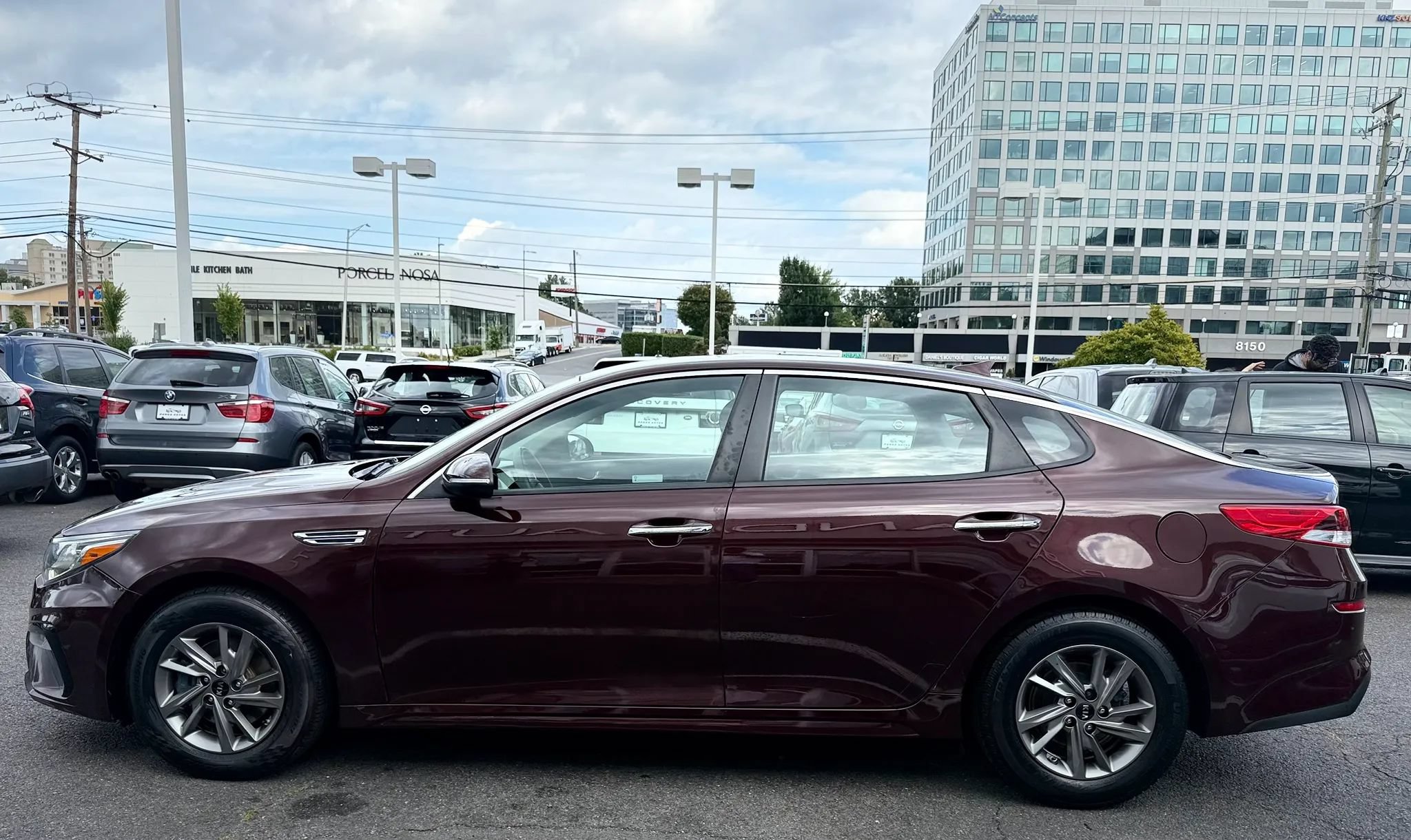 Used 2019 Kia Optima LX FWD image 4