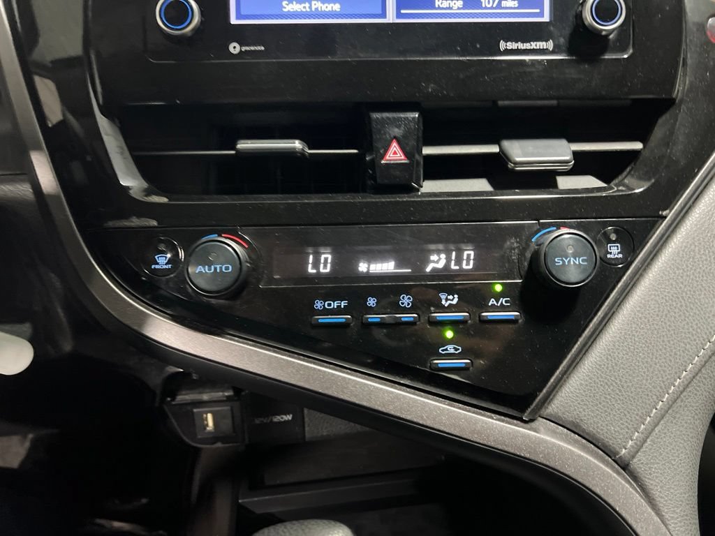 Used 2024 Toyota Camry LE FWD image 27