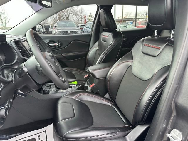 Used 2022 Jeep Cherokee Trailhawk w/ Comfort/Convenience Group image 26