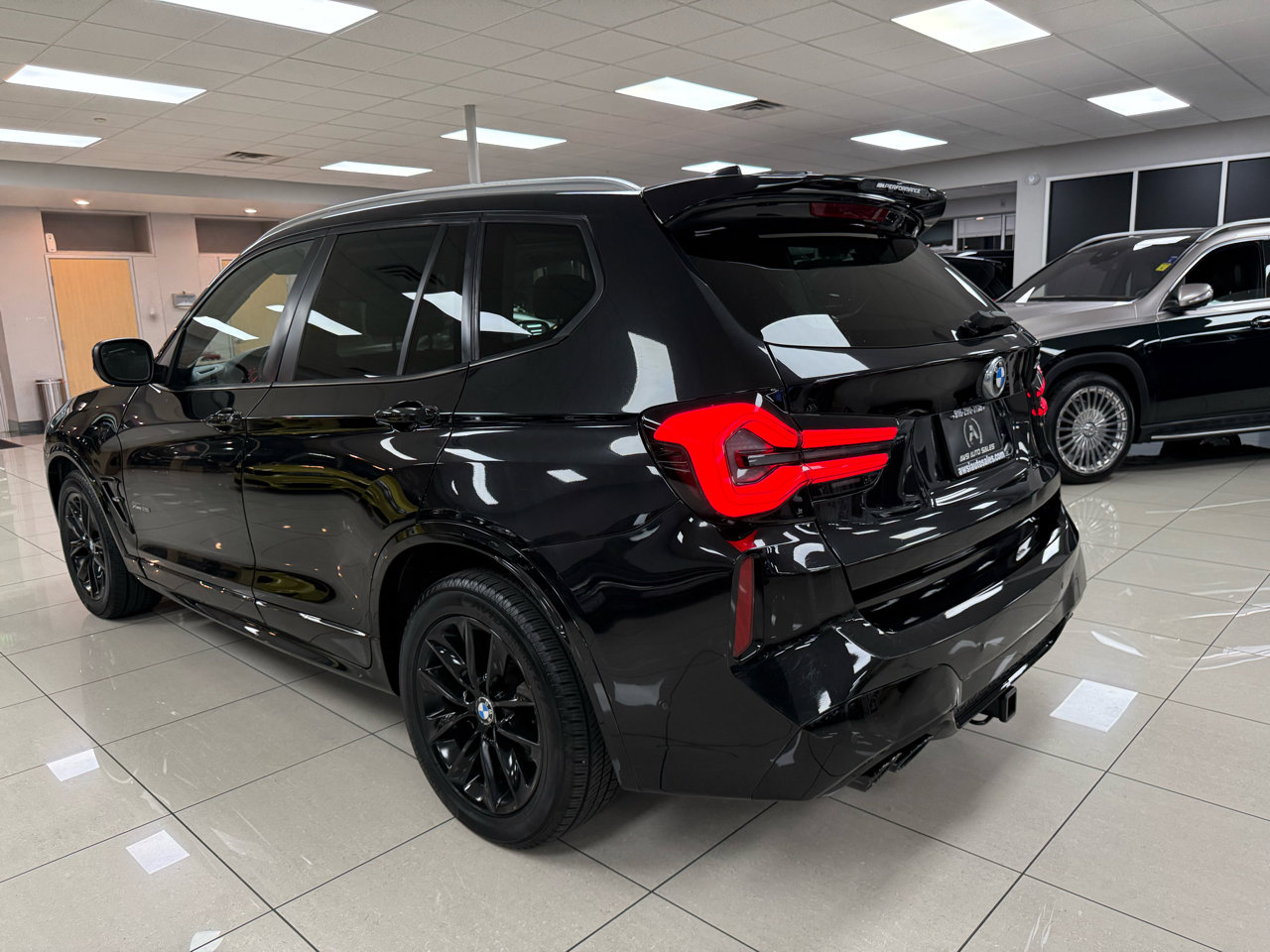 Used 2013 BMW X3 xDrive28i image 8