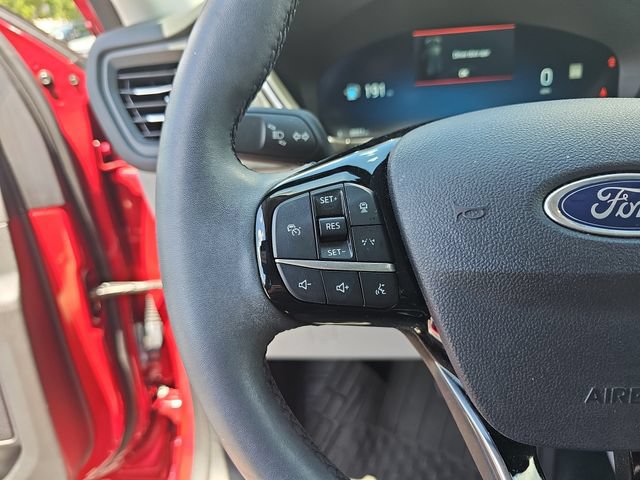 Used 2023 Ford Escape Platinum w/ Premium Technology Package AWD/4WD image 18