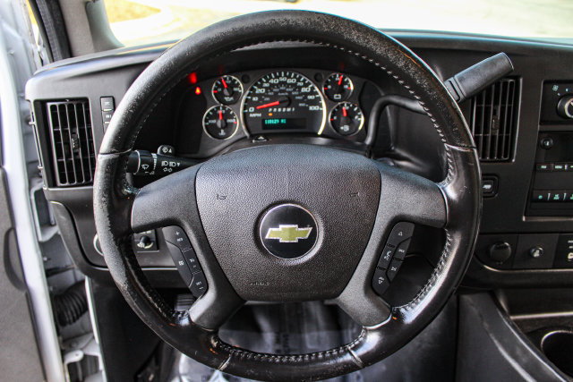 Used 2020 Chevrolet Express 3500 w/ Driver Convenience Package RWD image 22