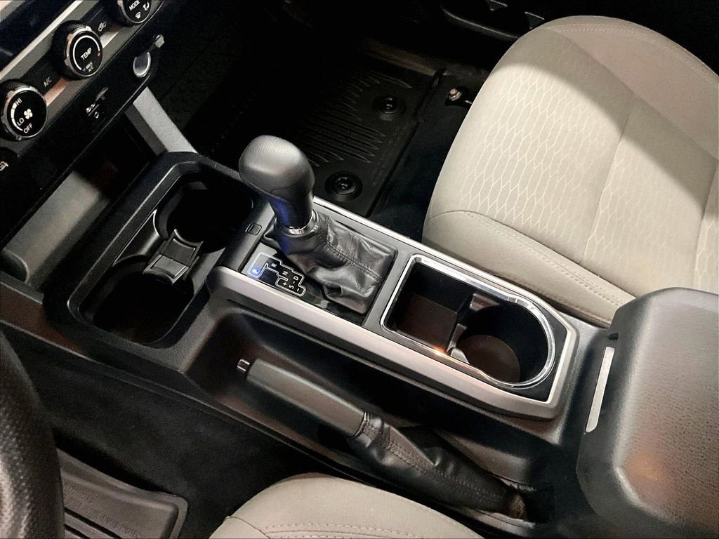 Used 2018 Toyota Tacoma SR5 image 20