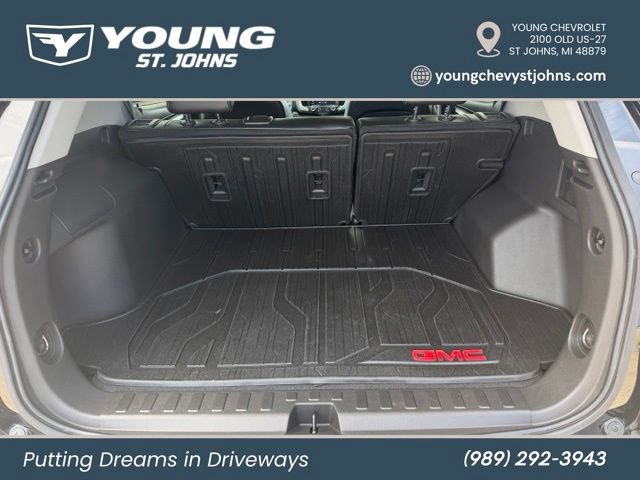 Used 2024 GMC Terrain SLT w/ LPO, Floor Liner Package AWD/4WD image 37