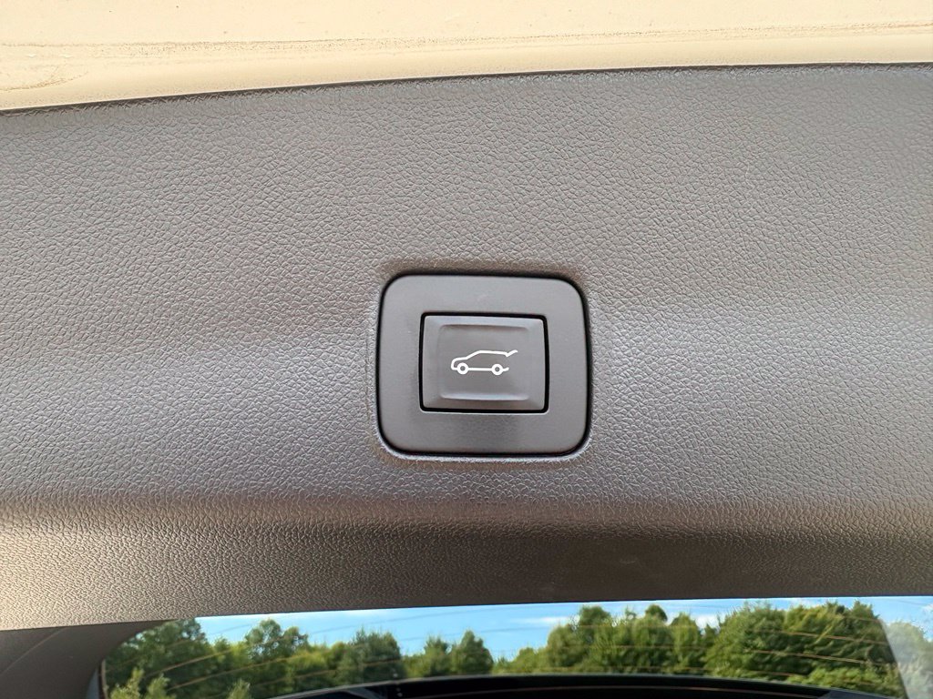Used 2024 Chevrolet TrailBlazer ACTIV w/ Convenience Package AWD/4WD image 54