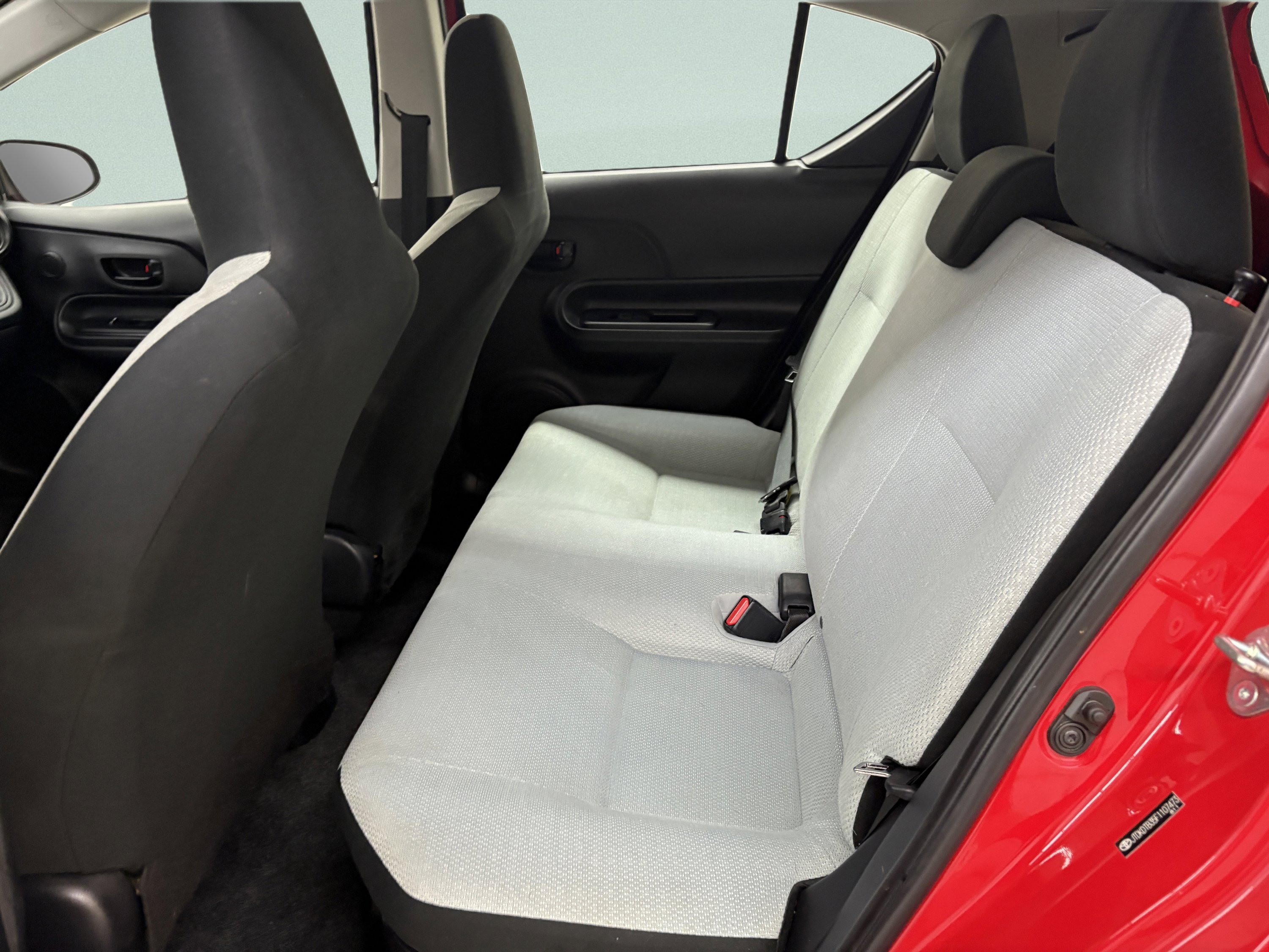 Used 2015 Toyota Prius C One FWD image 12