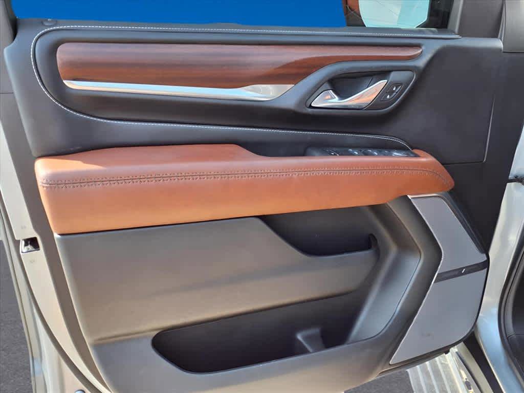 Used 2024 GMC Yukon Denali Ultimate image 15